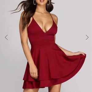 Windsor Late Night Fantasy Dress in Burgundy